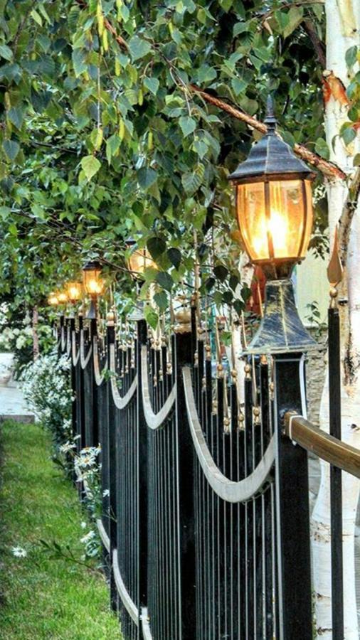 Hotel Gostinyi Dvor Бостери Экстерьер фото