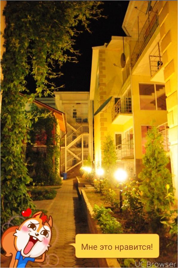 Hotel Gostinyi Dvor Бостери Экстерьер фото